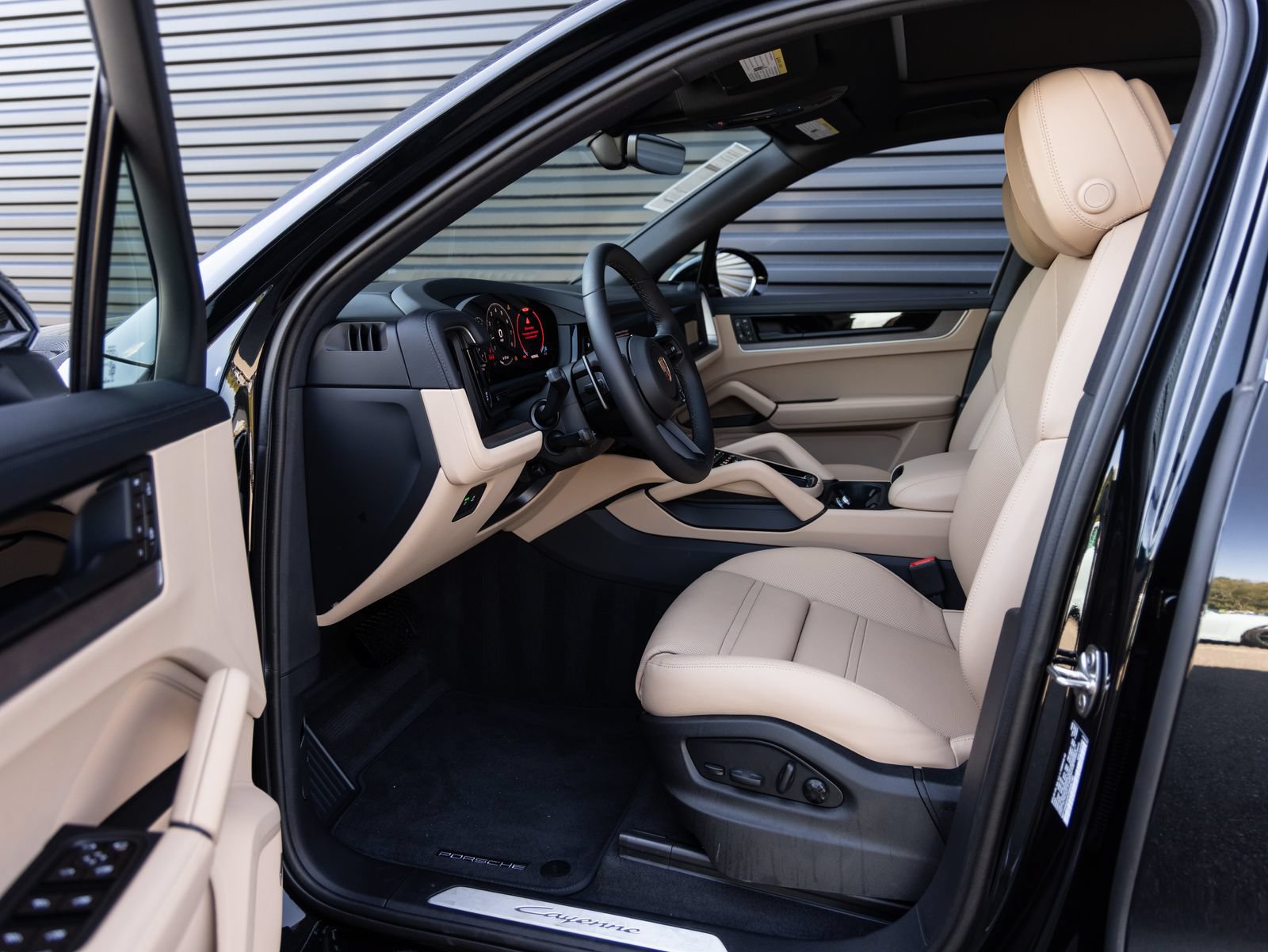 New 2026 Porsche Cayenne AWD/4WD image 23