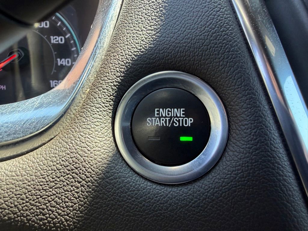 Used 2023 Chevrolet Traverse LT AWD/4WD image 34