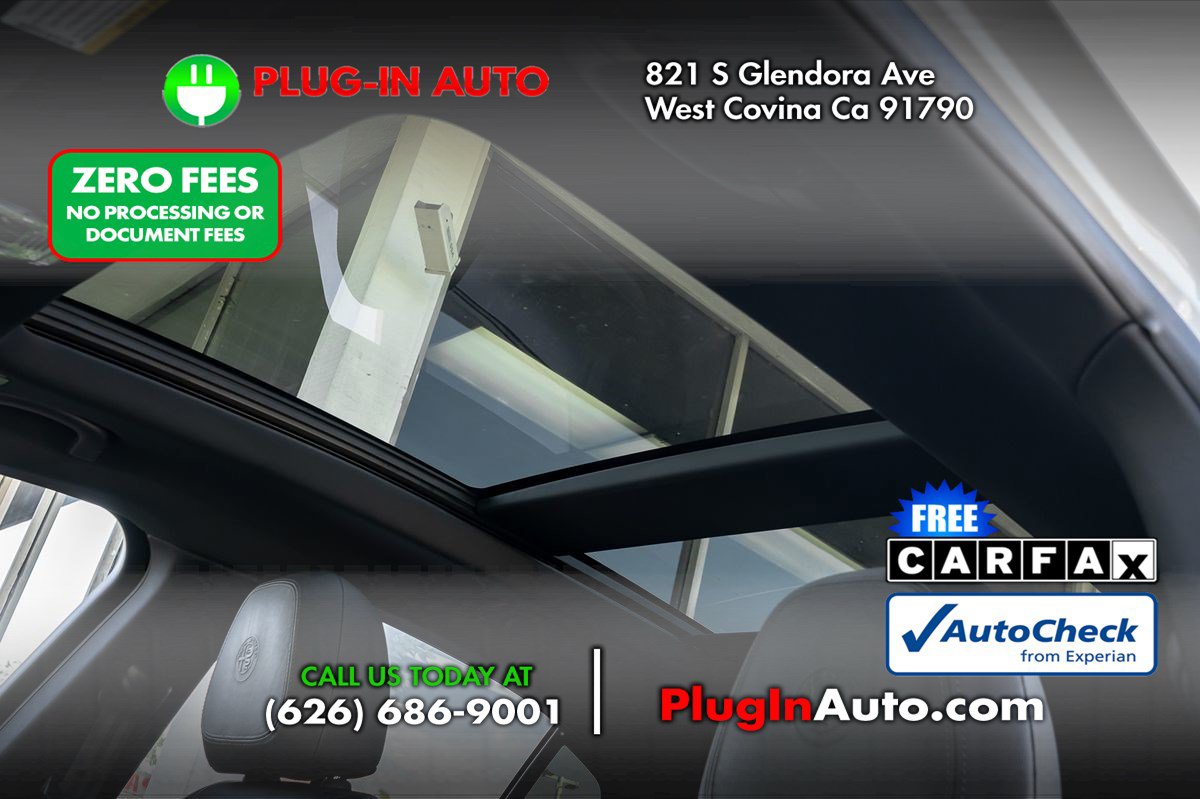 Used 2022 Alfa Romeo Stelvio Veloce AWD/4WD image 1