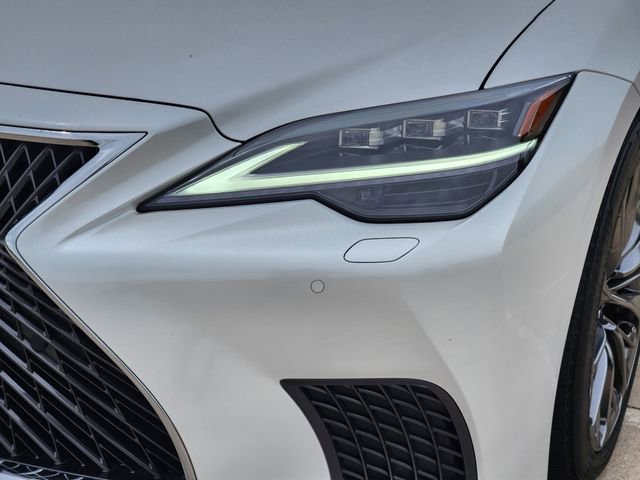 Used 2023 Lexus LS 500 w/ Interior Upgrade Package image 9