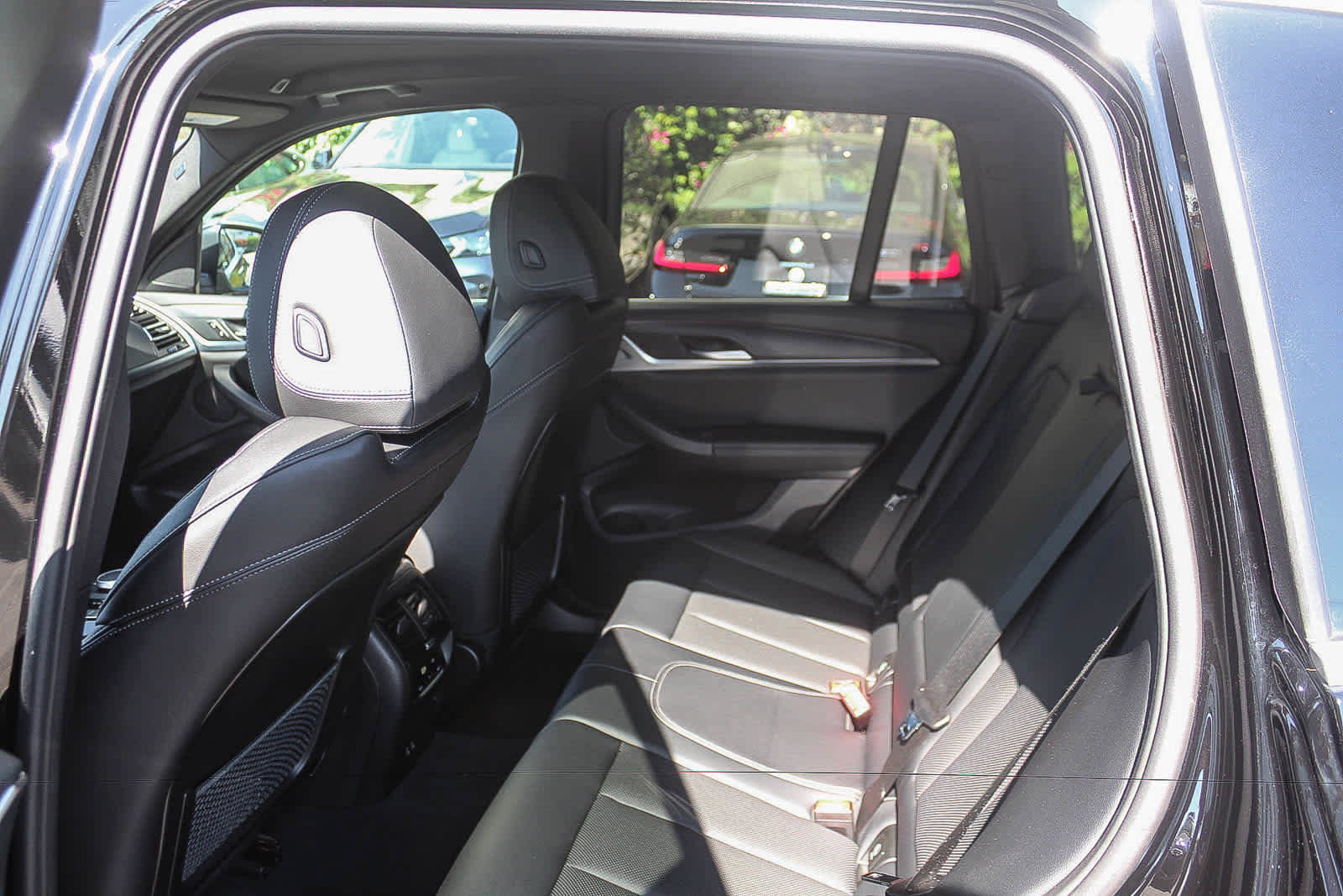 Used 2024 BMW X3 sDrive30i RWD image 16