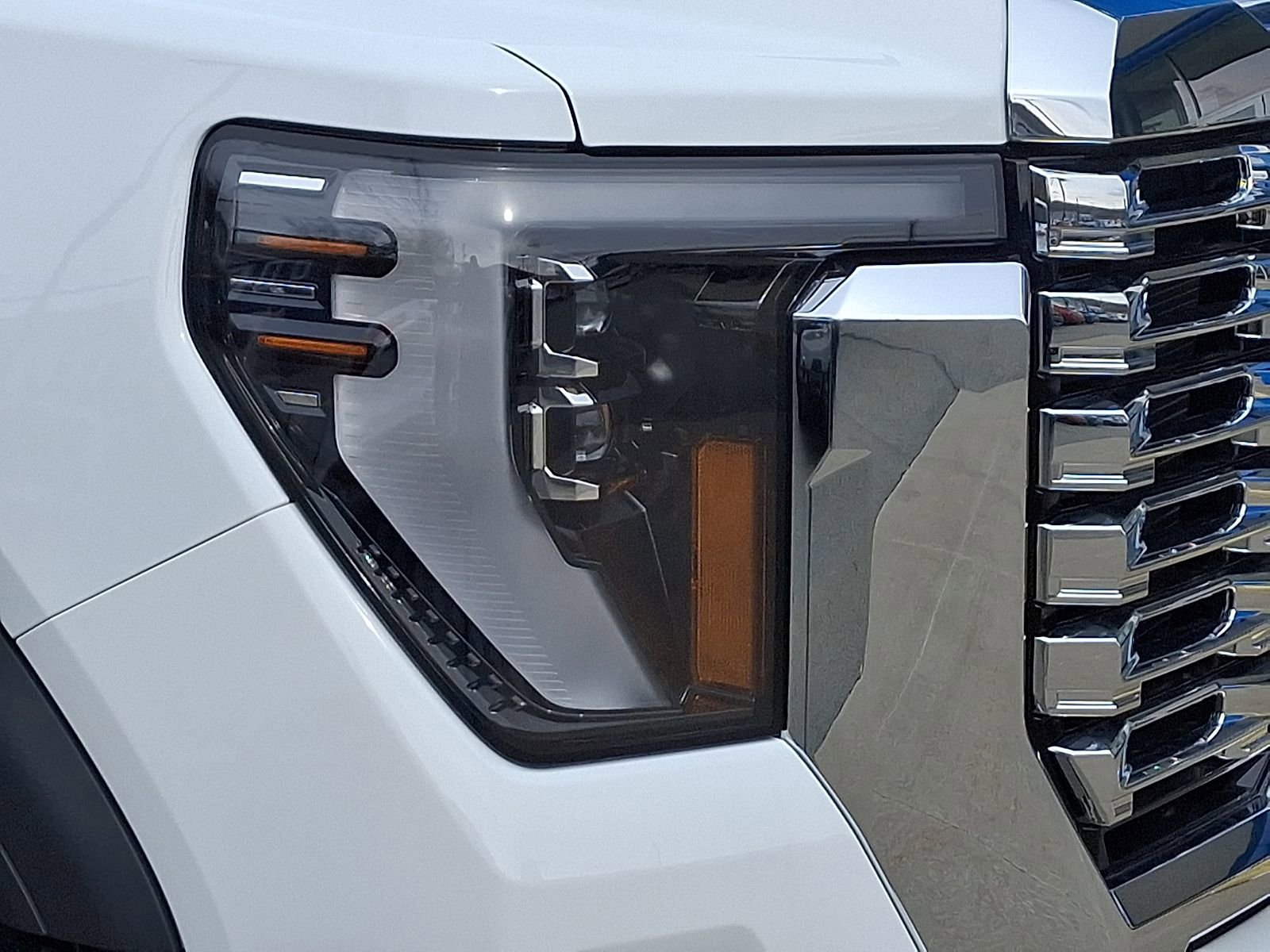 New 2026 GMC Sierra 2500 Denali w/ Denali Reserve Package image 9