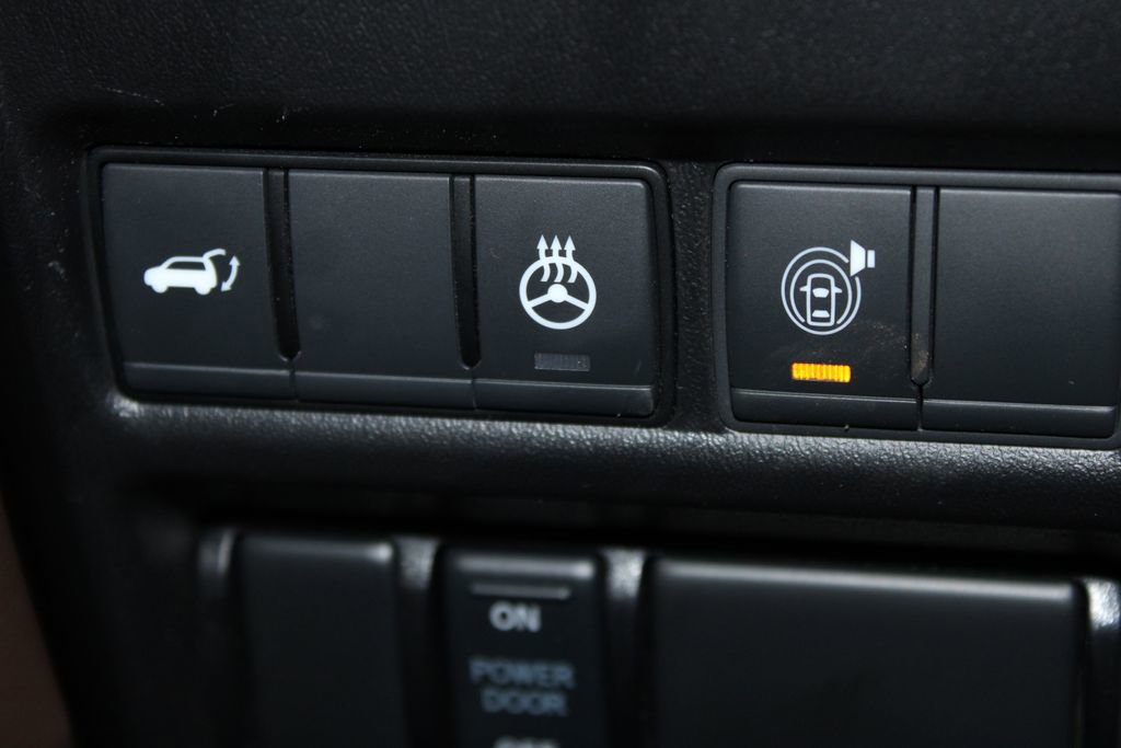 Used 2022 Nissan Armada Platinum w/ Captain's Chairs Package image 50