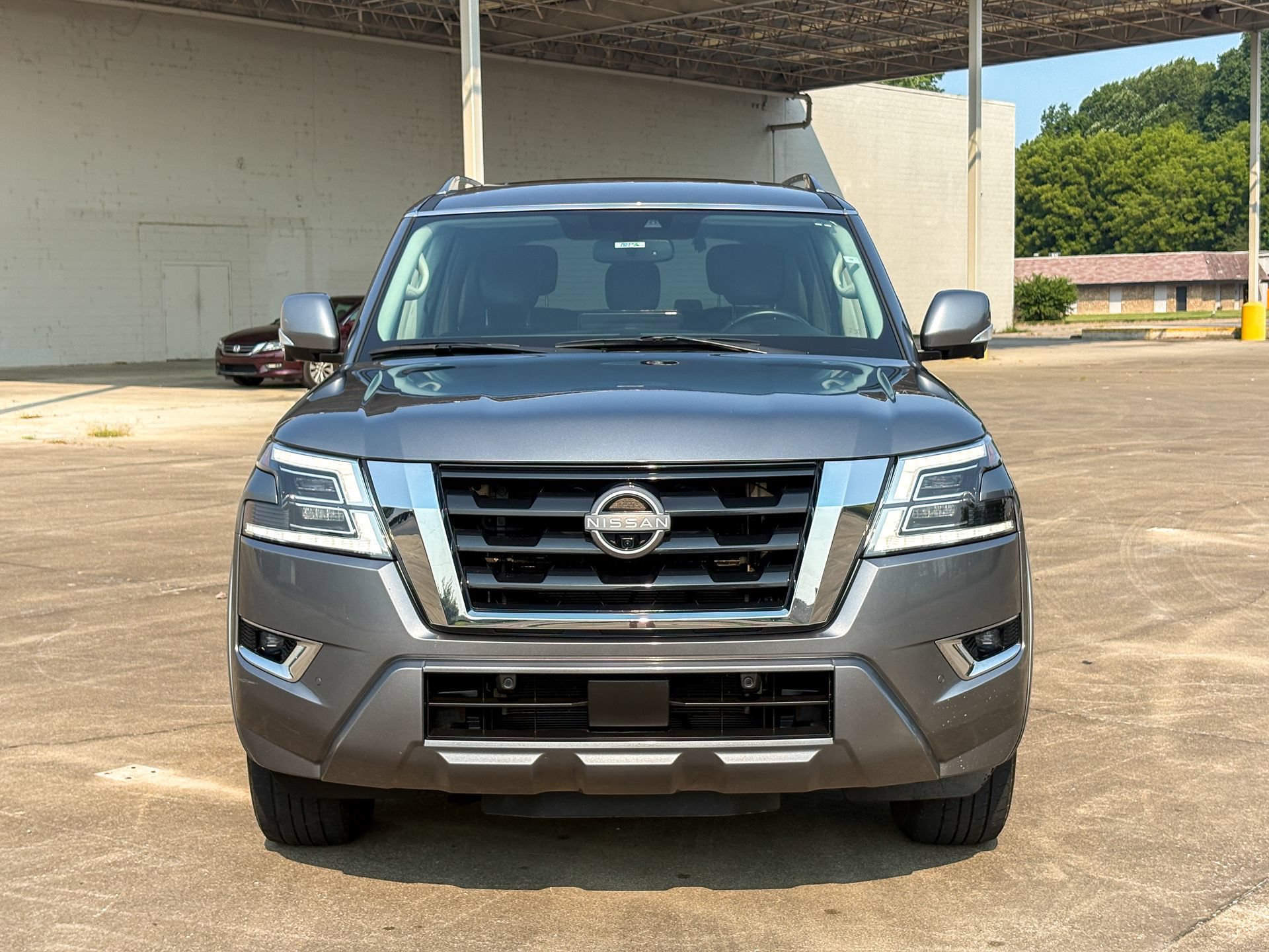 Used 2022 Nissan Armada SL RWD image 4