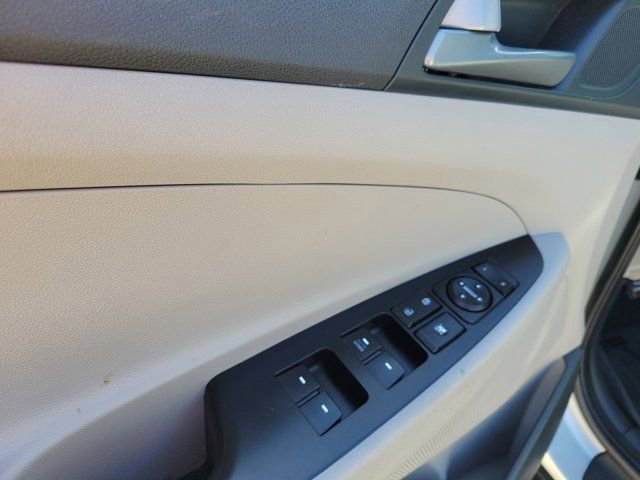 Used 2017 Hyundai Tucson SE FWD image 19