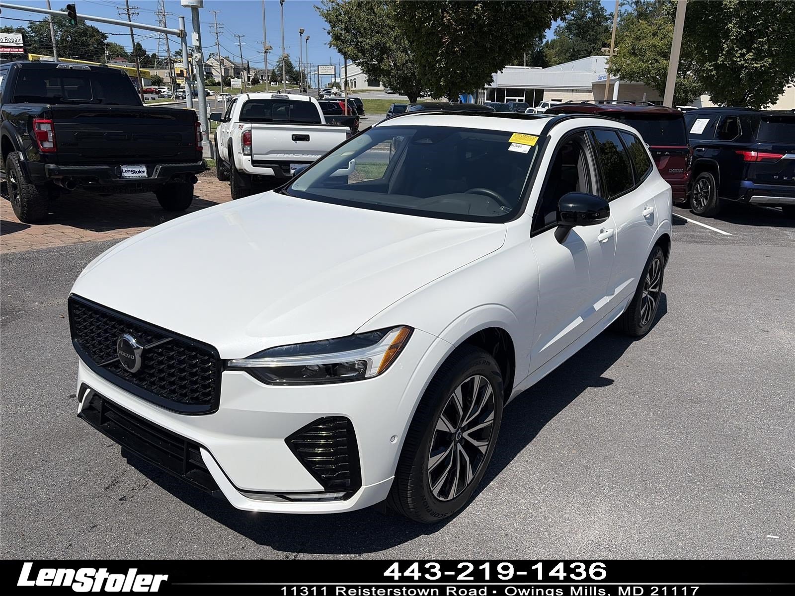 Used 2024 Volvo XC60 B5 Plus w/ Protection Package Premier AWD/4WD image 1