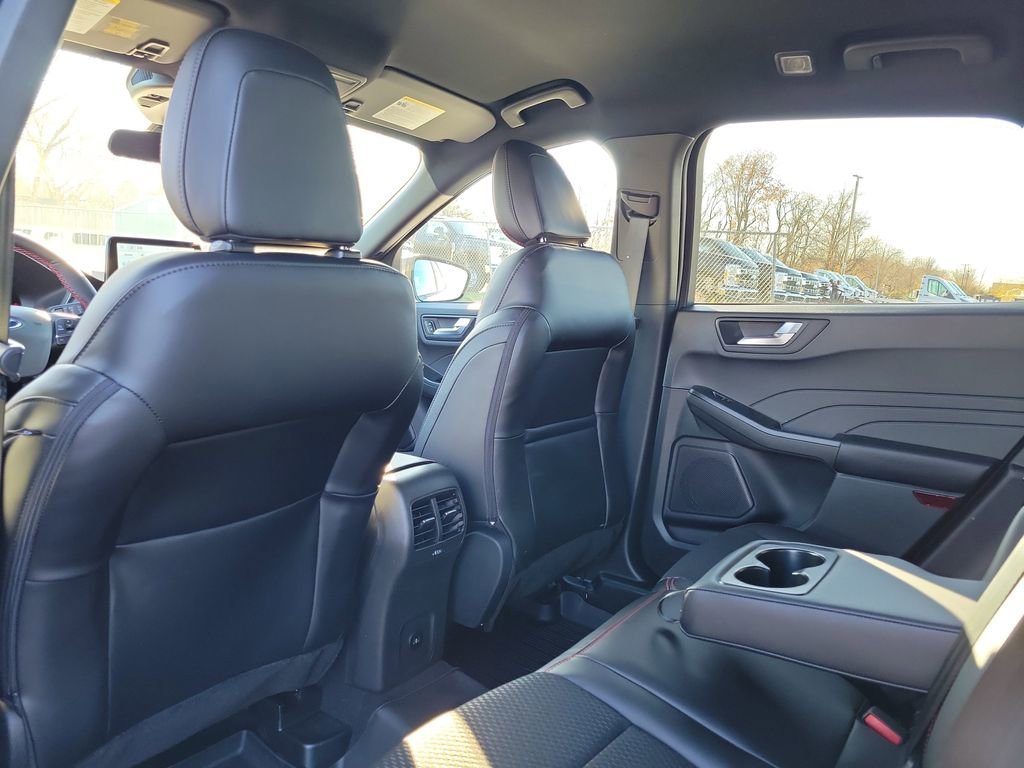 New 2026 Ford Escape ST-Line w/ Cold Weather Package image 15