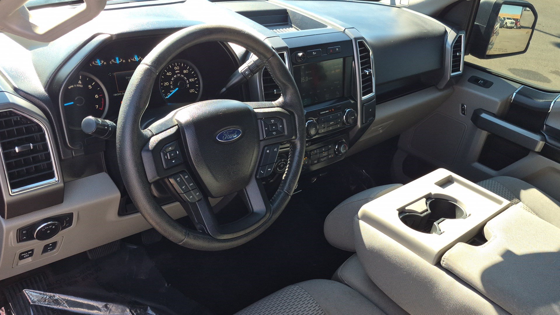 Used 2016 Ford F150 XLT w/ Equipment Group 301A Mid AWD/4WD image 25