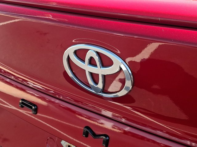 Certified 2025 Toyota Camry SE image 29