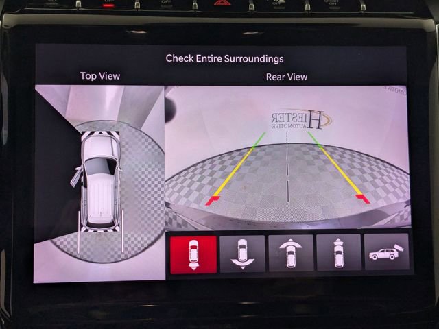 Used 2023 Jeep Grand Cherokee L Limited w/ Luxury Tech Group II image 22