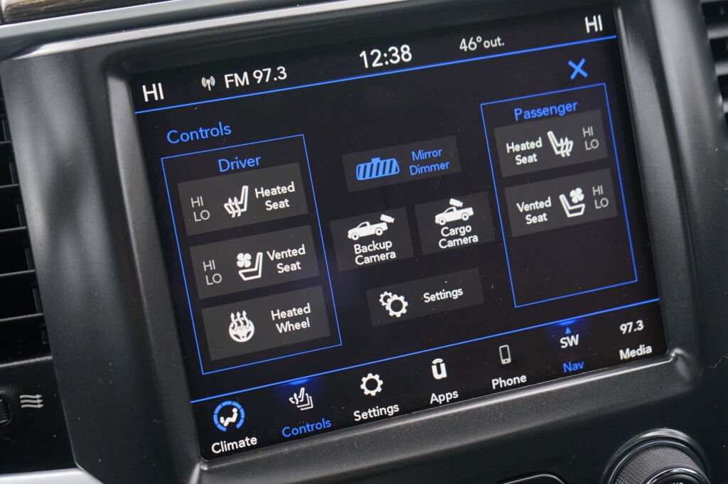 Used 2018 RAM 2500 Limited image 23