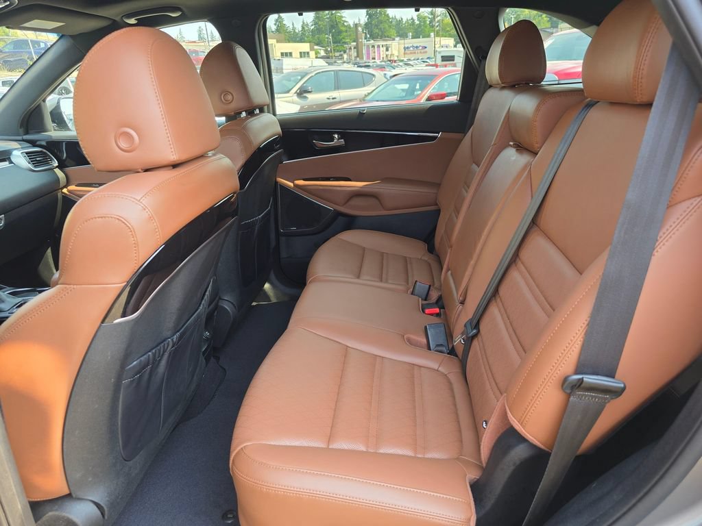 Used 2019 Kia Sorento SX AWD/4WD image 16