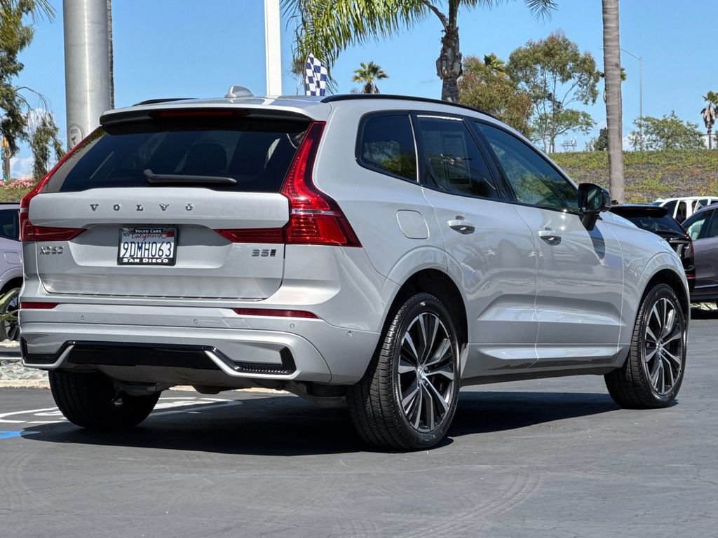 Certified 2023 Volvo XC60 B5 Ultimate AWD/4WD image 5