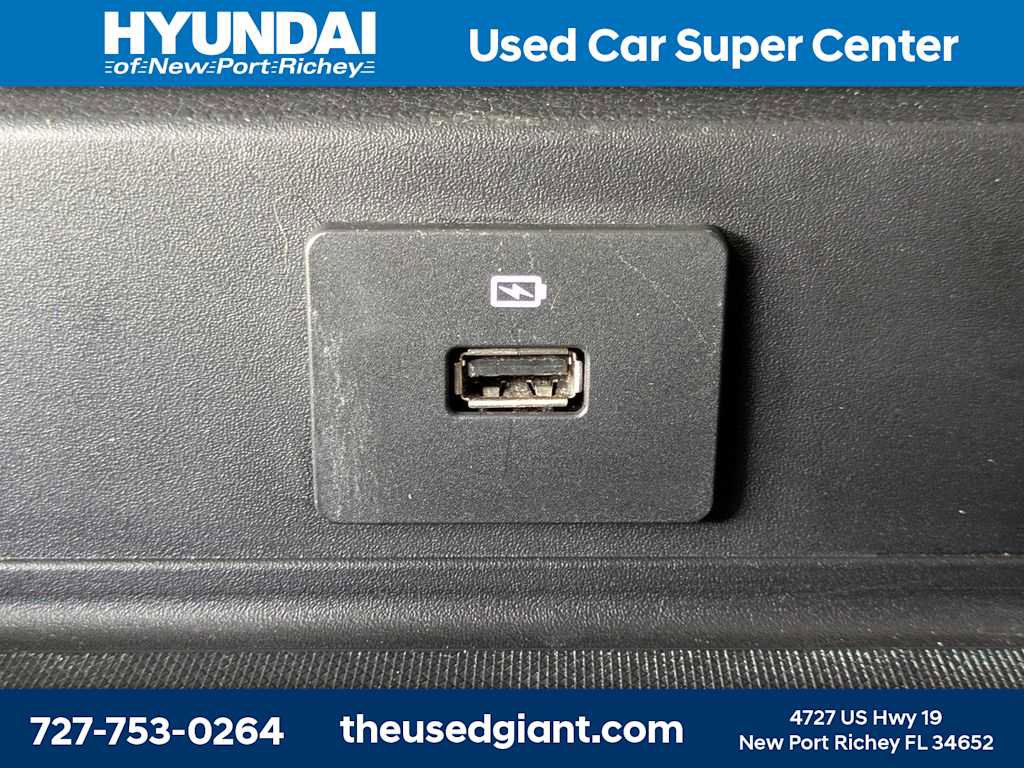 Used 2020 Ford Expedition Limited w/ Equipment Group 301A image 20