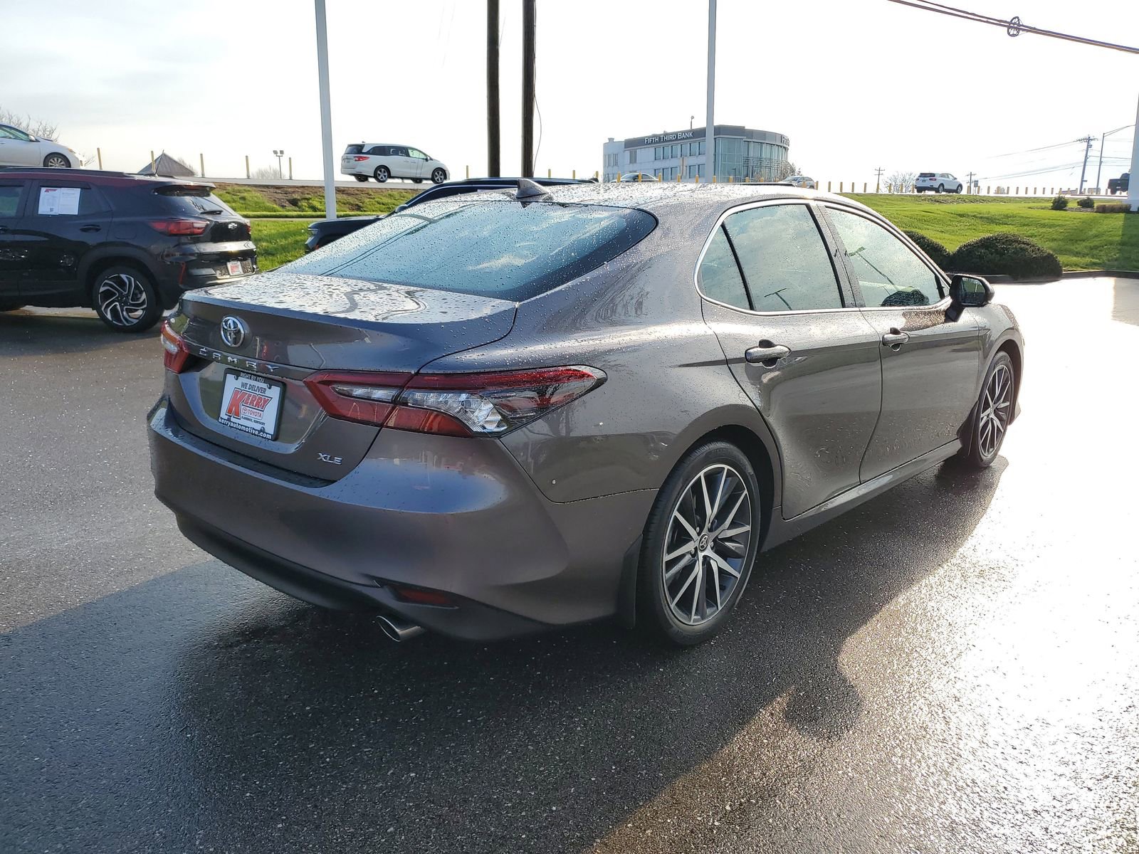 Certified 2024 Toyota Camry XLE w/ Cold Weather Package FWD image 4