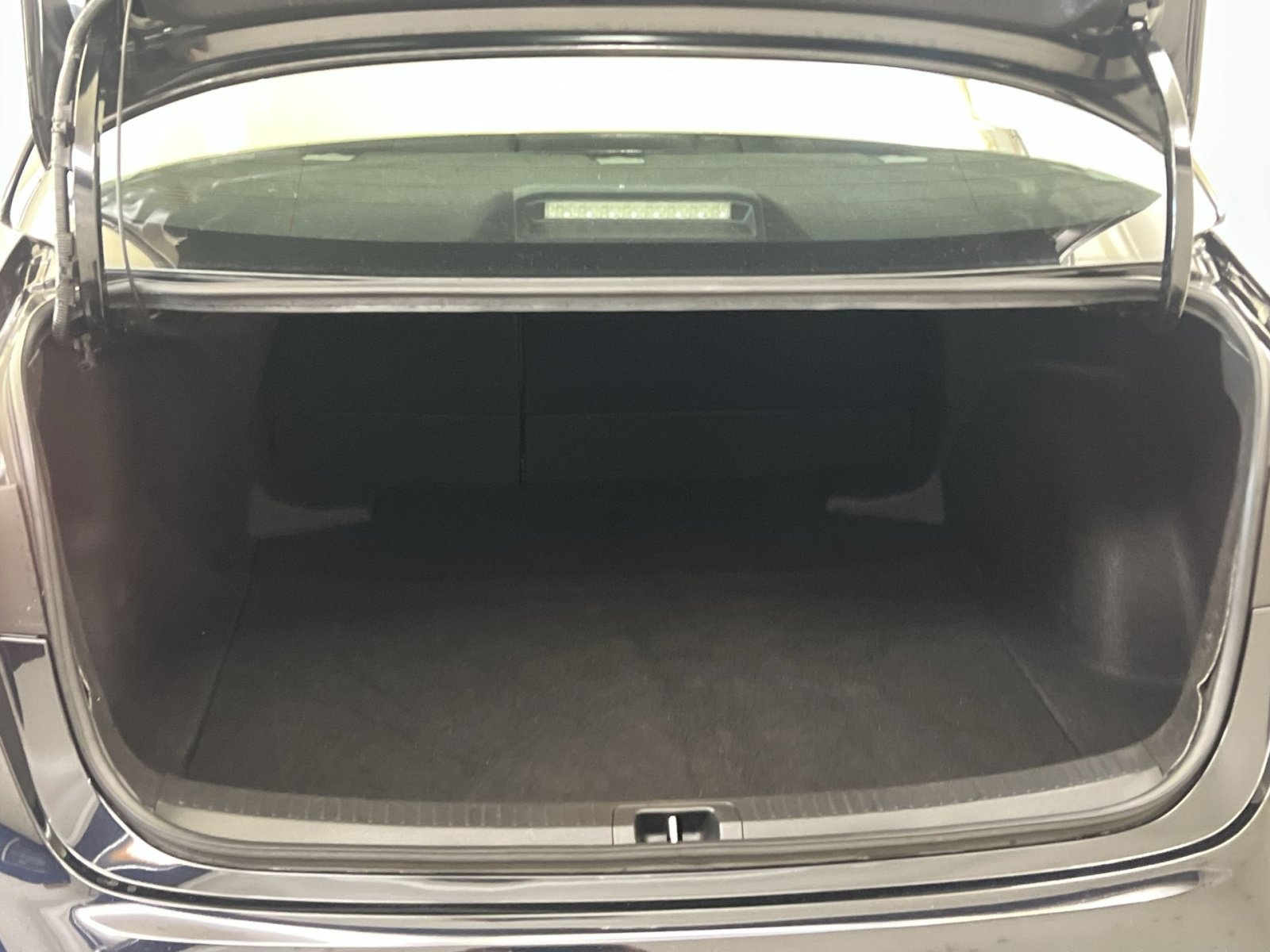 Used 2024 Toyota Corolla LE FWD image 25