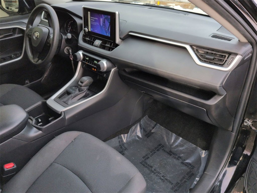Used 2024 Toyota RAV4 LE image 26