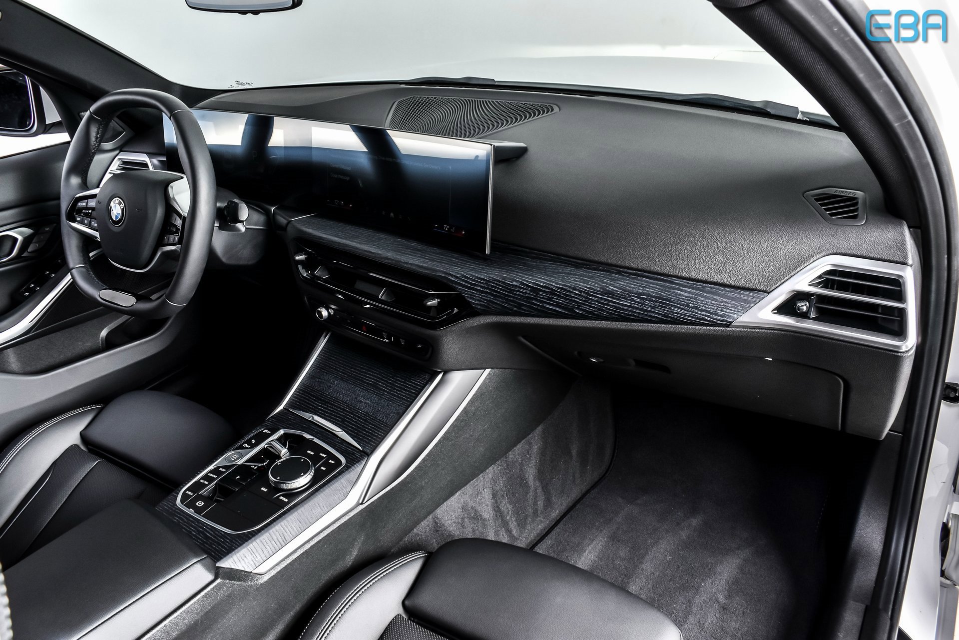 Used 2025 BMW 330i xDrive Sedan w/ Convenience Package image 25