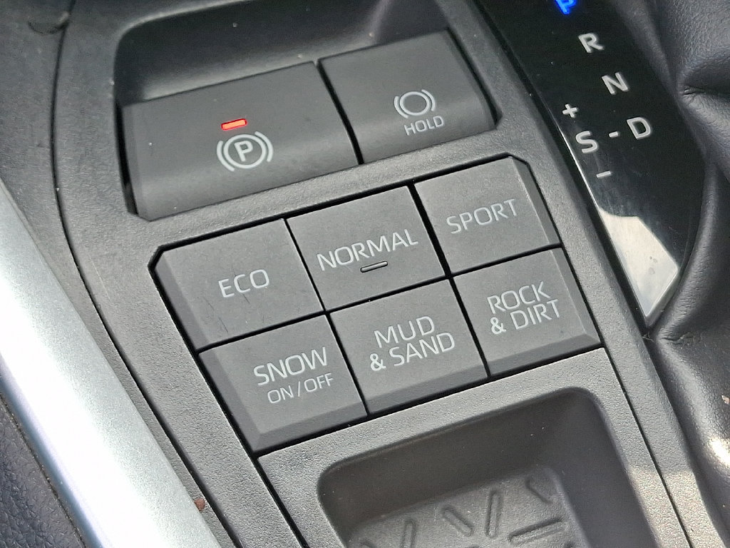 Used 2019 Toyota RAV4 XLE Premium w/ All Weather Liner Package AWD/4WD image 23