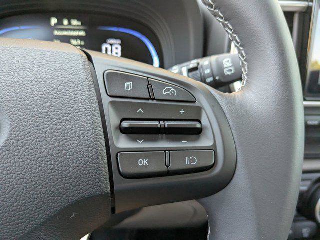 New 2025 Hyundai Venue SEL image 19