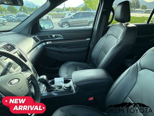 Used 2019 Ford Explorer Limited w/ Ford Safe & Smart Package AWD/4WD image 5