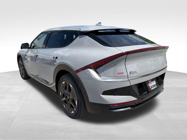 New 2026 Kia EV6 Wind AWD/4WD image 5