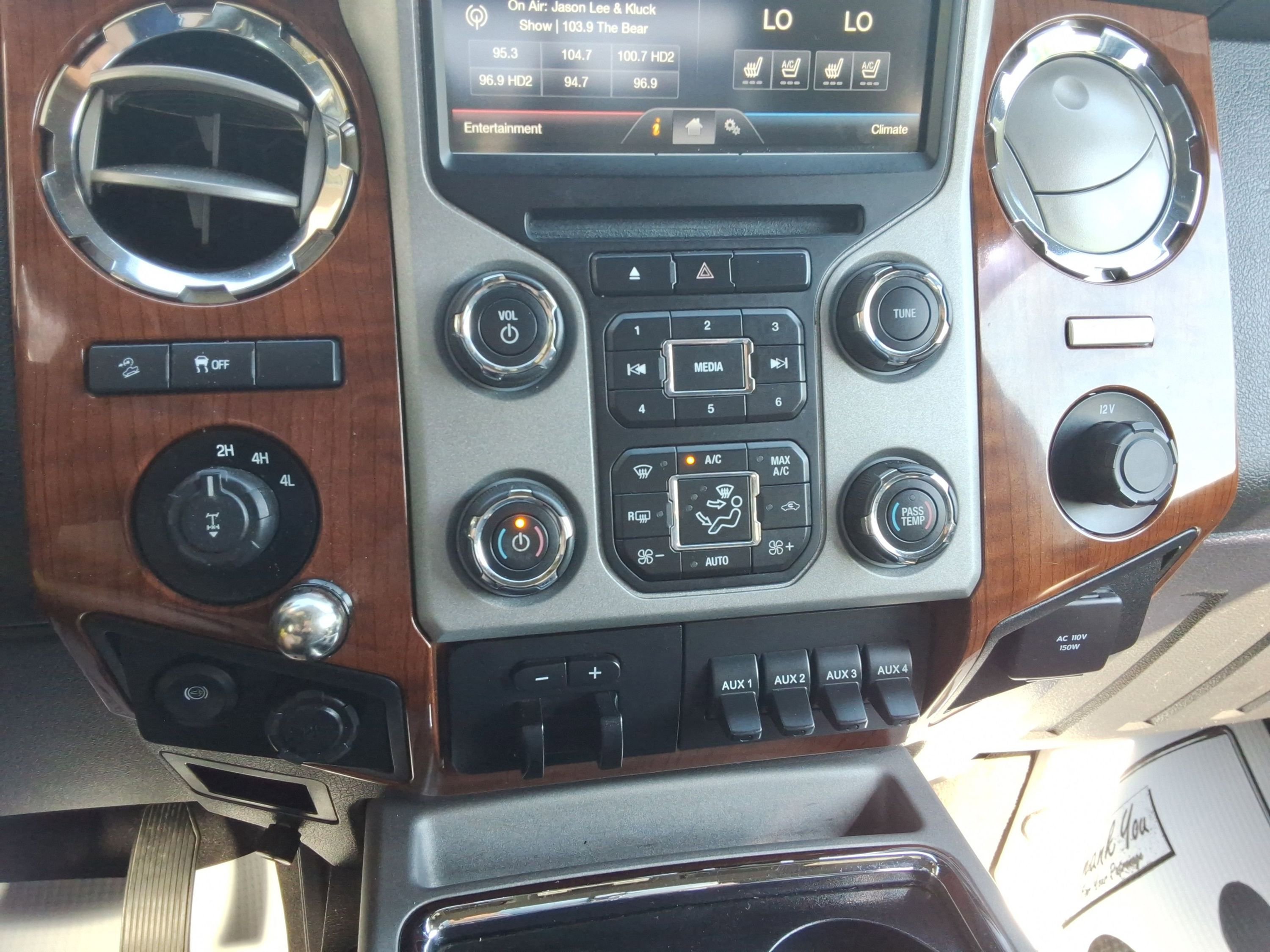 Used 2015 Ford F250 King Ranch w/ FX4 Off-Road Package AWD/4WD image 17