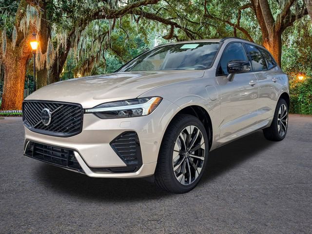 New 2026 Volvo XC60 T8 Plus w/ Protection Package Premier image 8