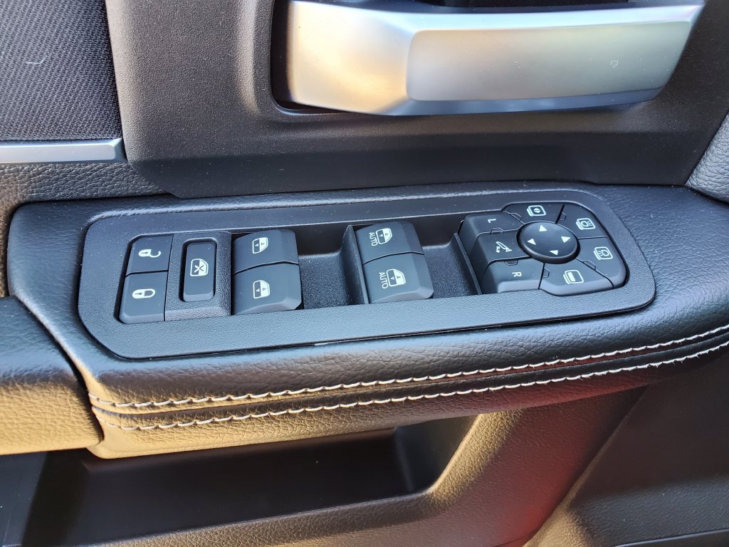 Used 2026 RAM 2500 Big Horn AWD/4WD image 15