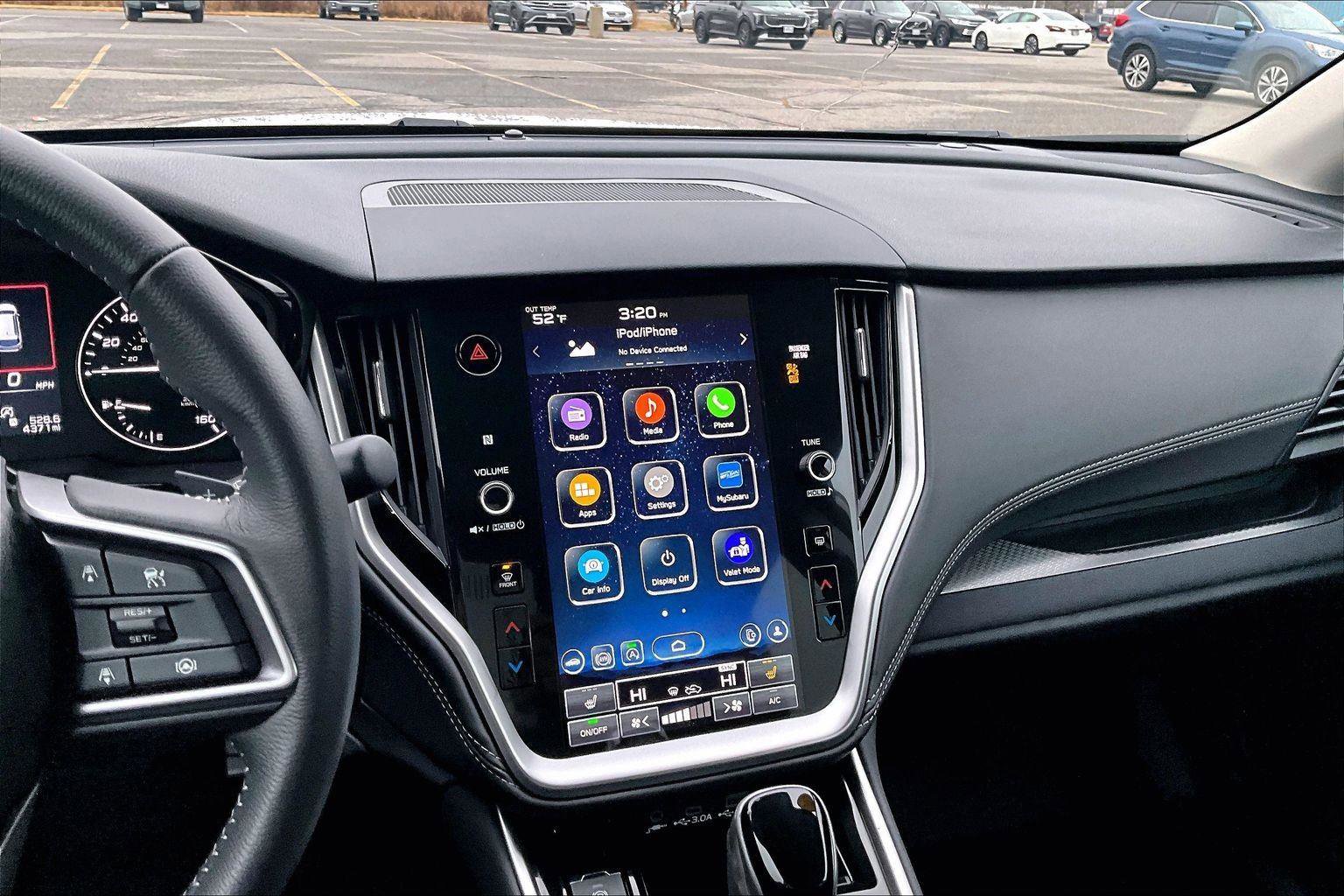 Used 2025 Subaru Outback Premium image 6