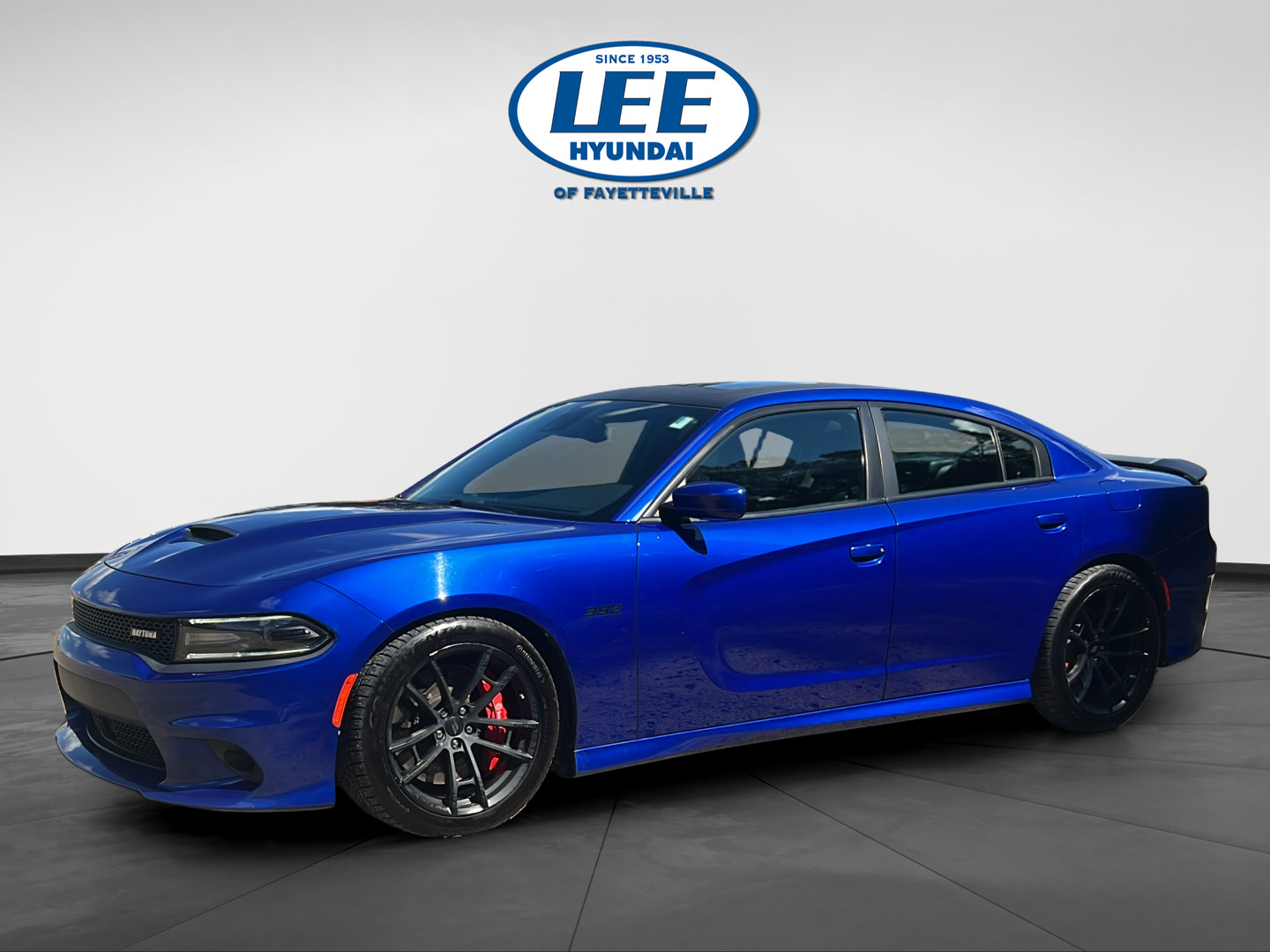Used 2018 Dodge Charger R/T RWD image 7
