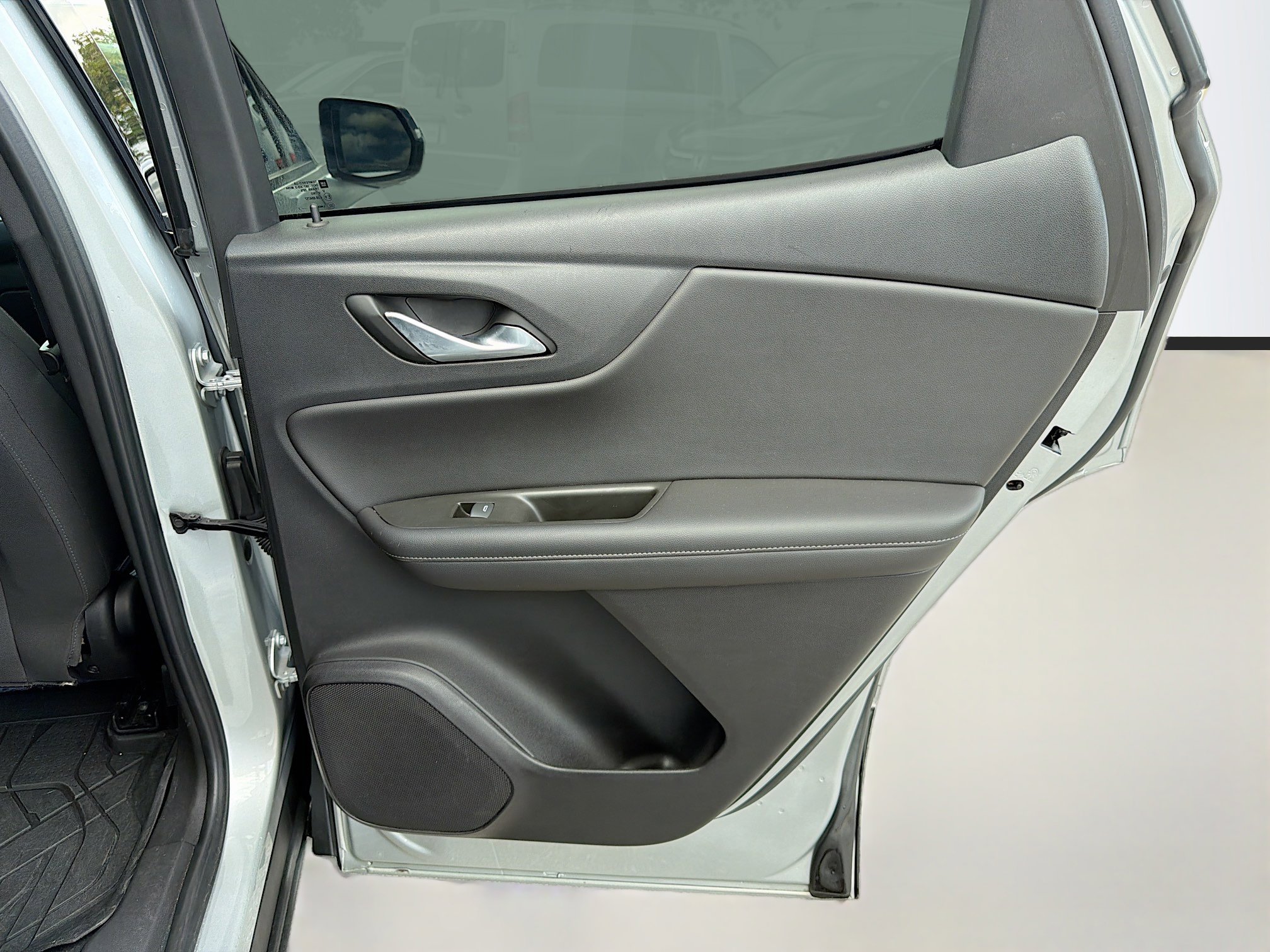 Used 2022 Chevrolet Blazer LT image 41