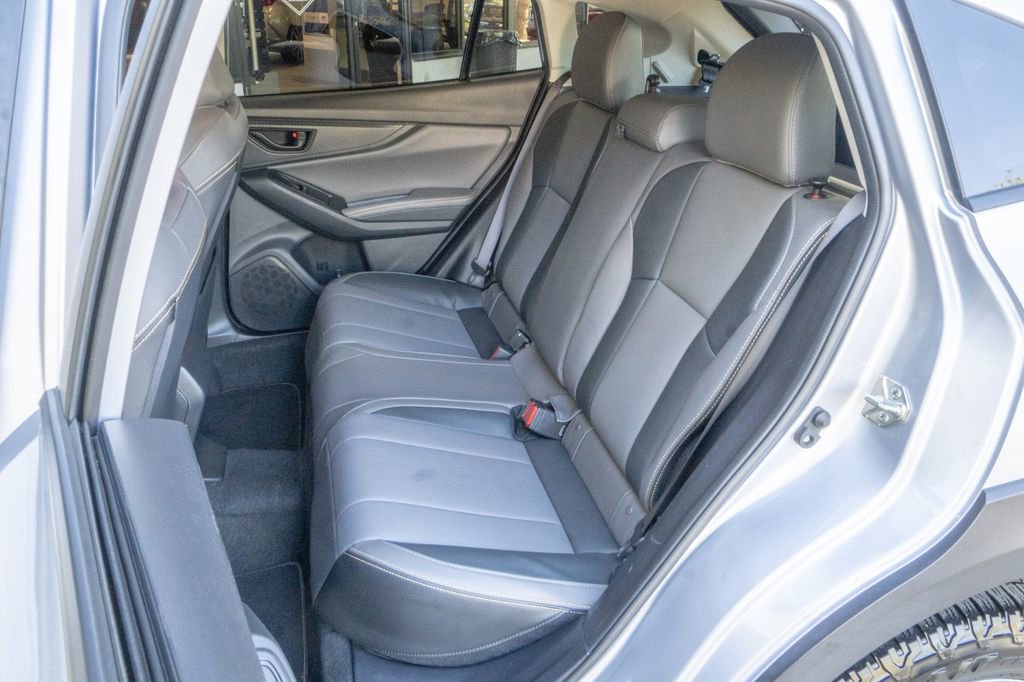 Used 2022 Subaru Crosstrek 2.5i Sport w/ Moonroof Package image 17