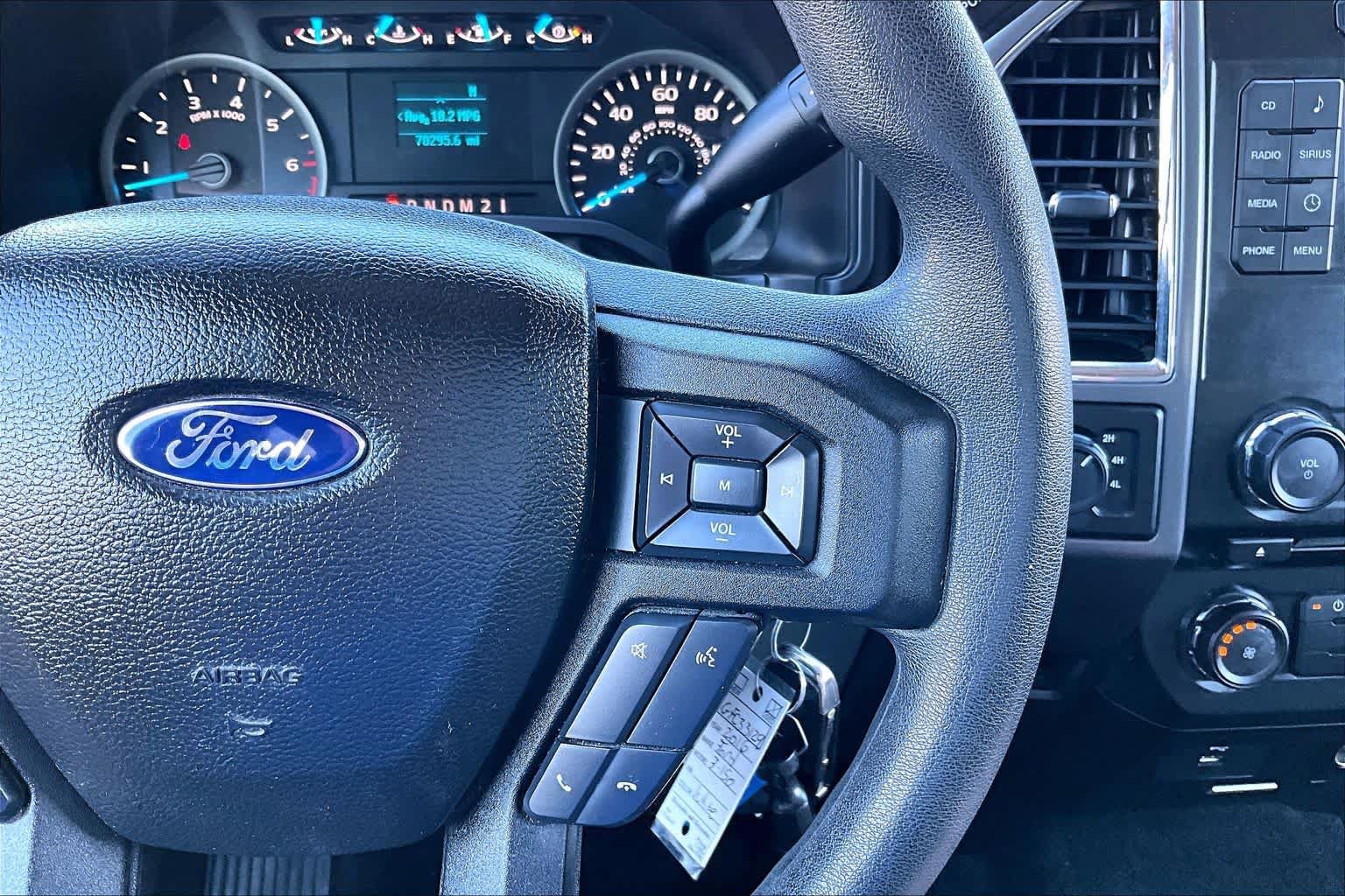 Used 2016 Ford F150 XLT AWD/4WD image 25