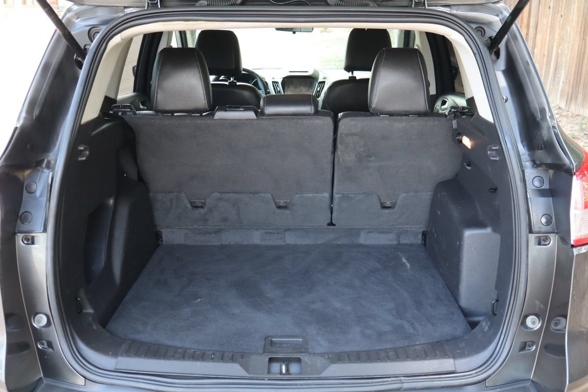 Used 2016 Ford Escape SE w/ SE Leather Comfort Package AWD/4WD image 14