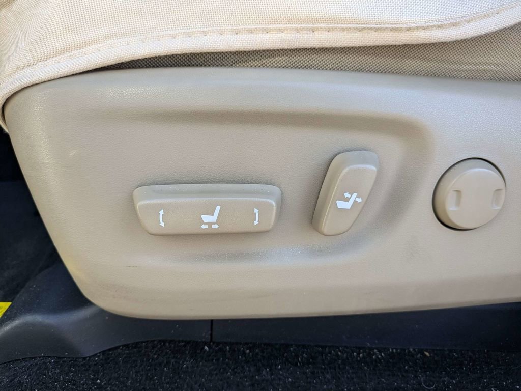 Used 2023 Toyota 4Runner SR5 image 19