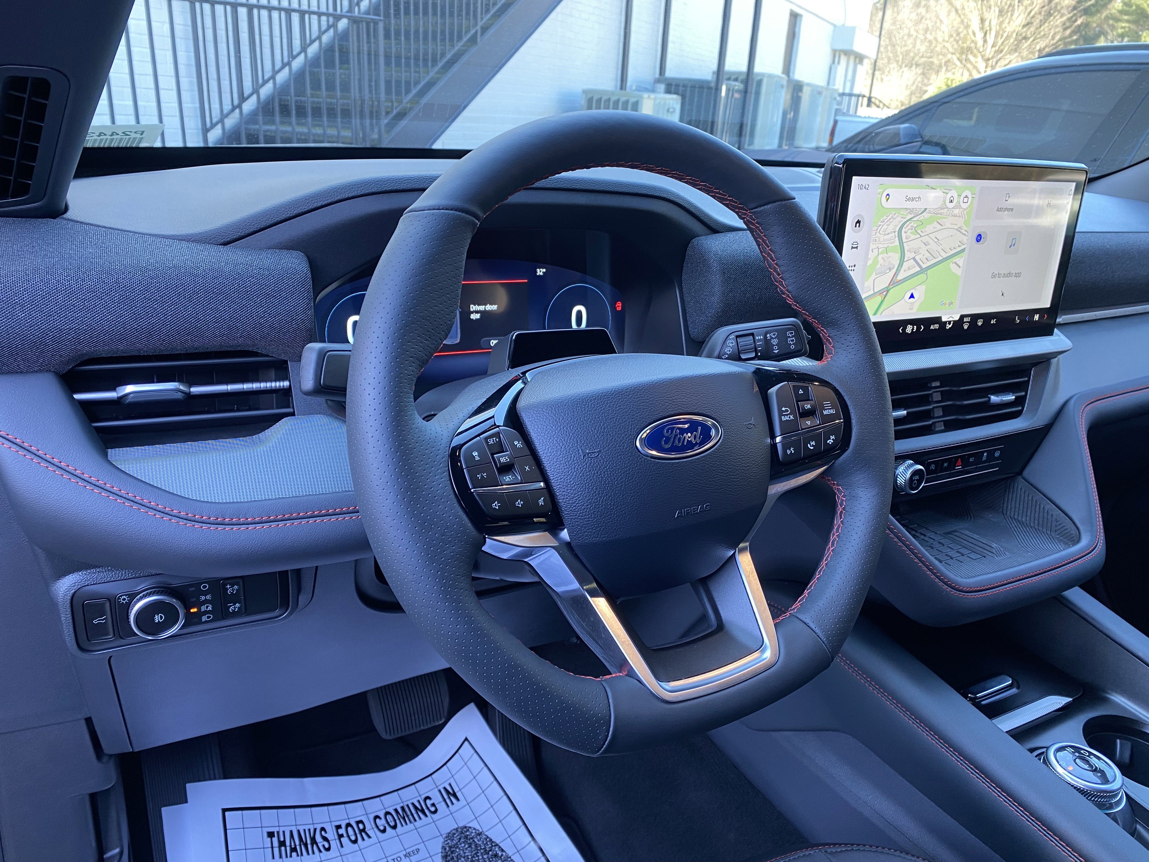 Used 2025 Ford Explorer ST-Line w/ Premium Package image 17