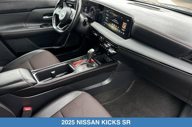 Used 2025 Nissan Kicks SR AWD/4WD image 18