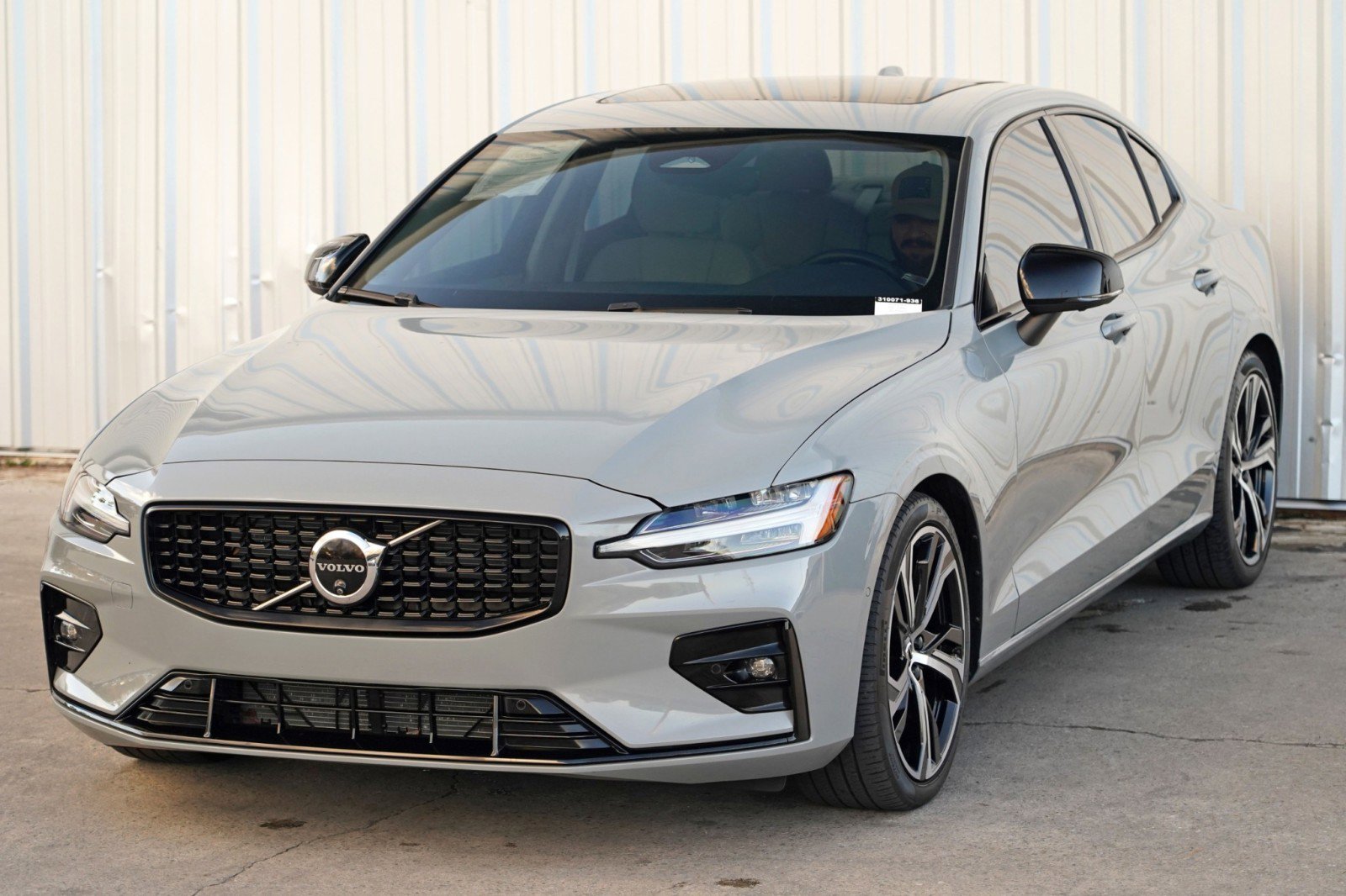 Used 2024 Volvo S60 B5 Plus w/ Protection Package Premier image 47