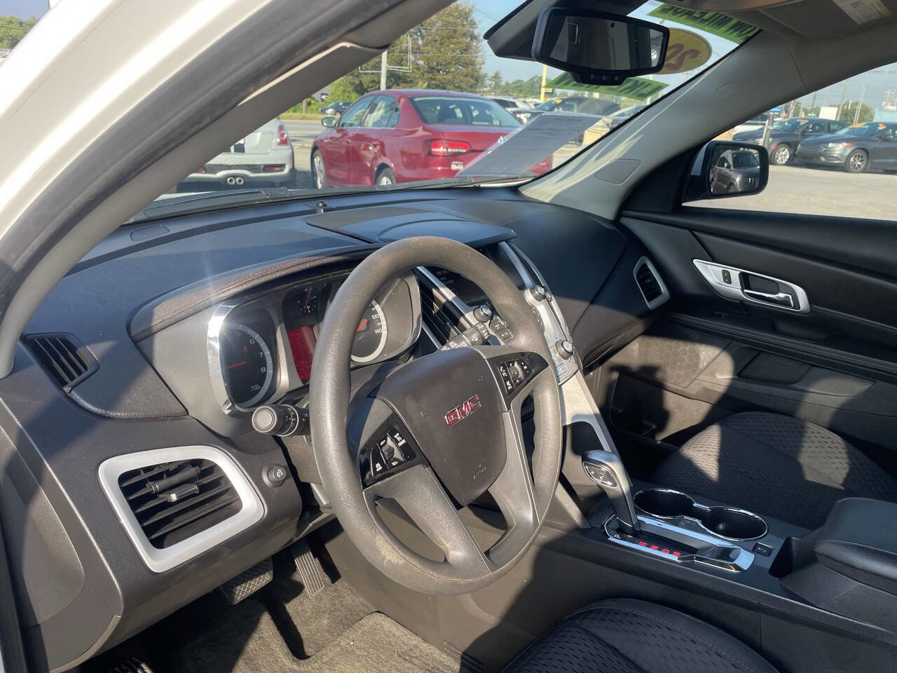 Used 2015 GMC Terrain SLE image 22