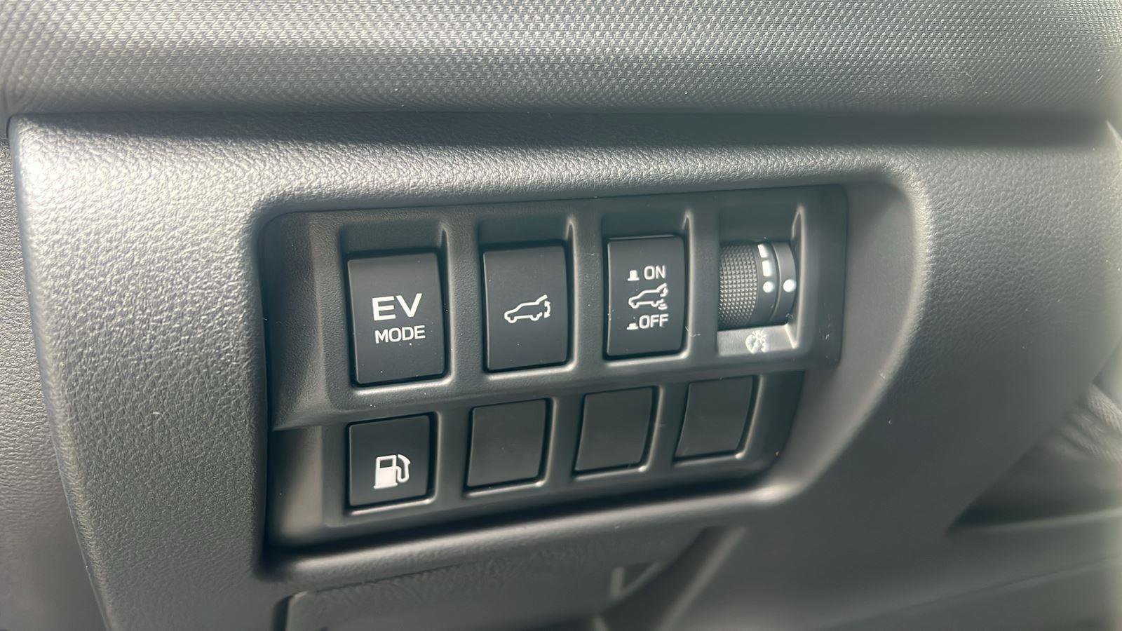 New 2026 Subaru Forester Limited AWD/4WD image 12