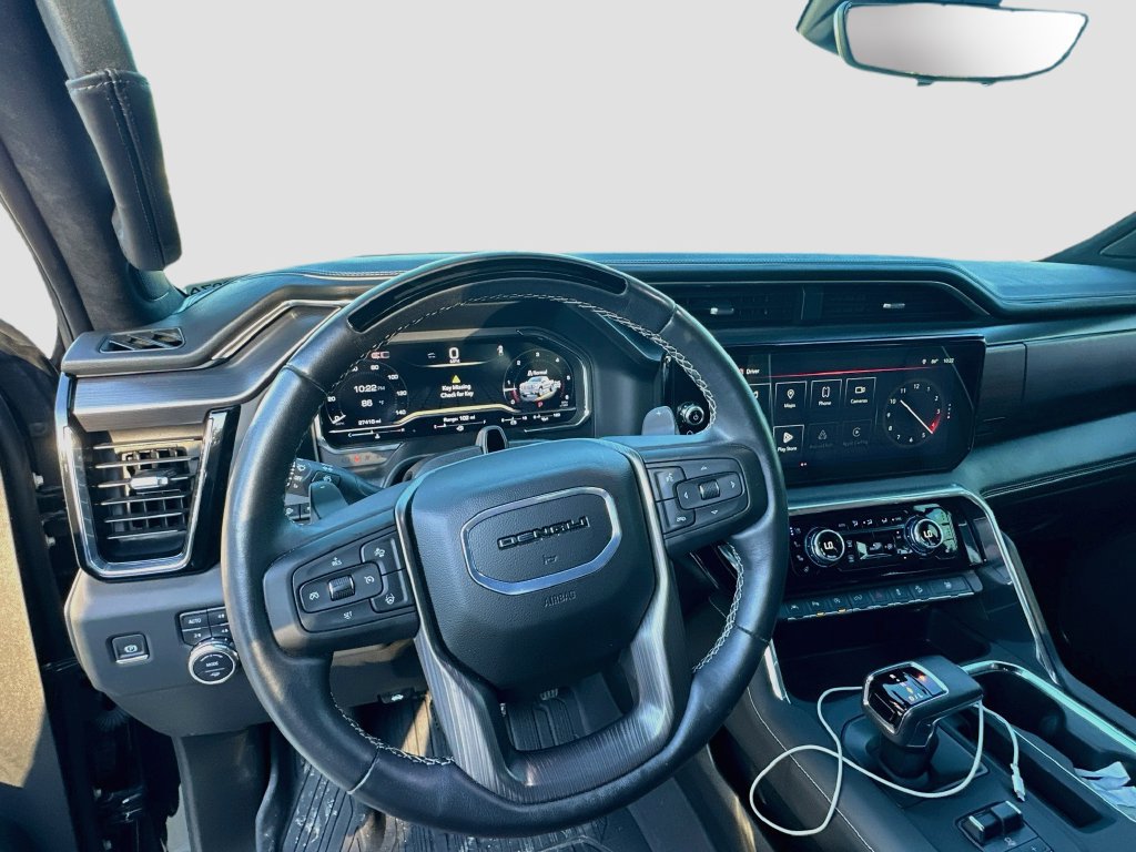 Used 2024 GMC Sierra 1500 Denali Ultimate AWD/4WD image 11
