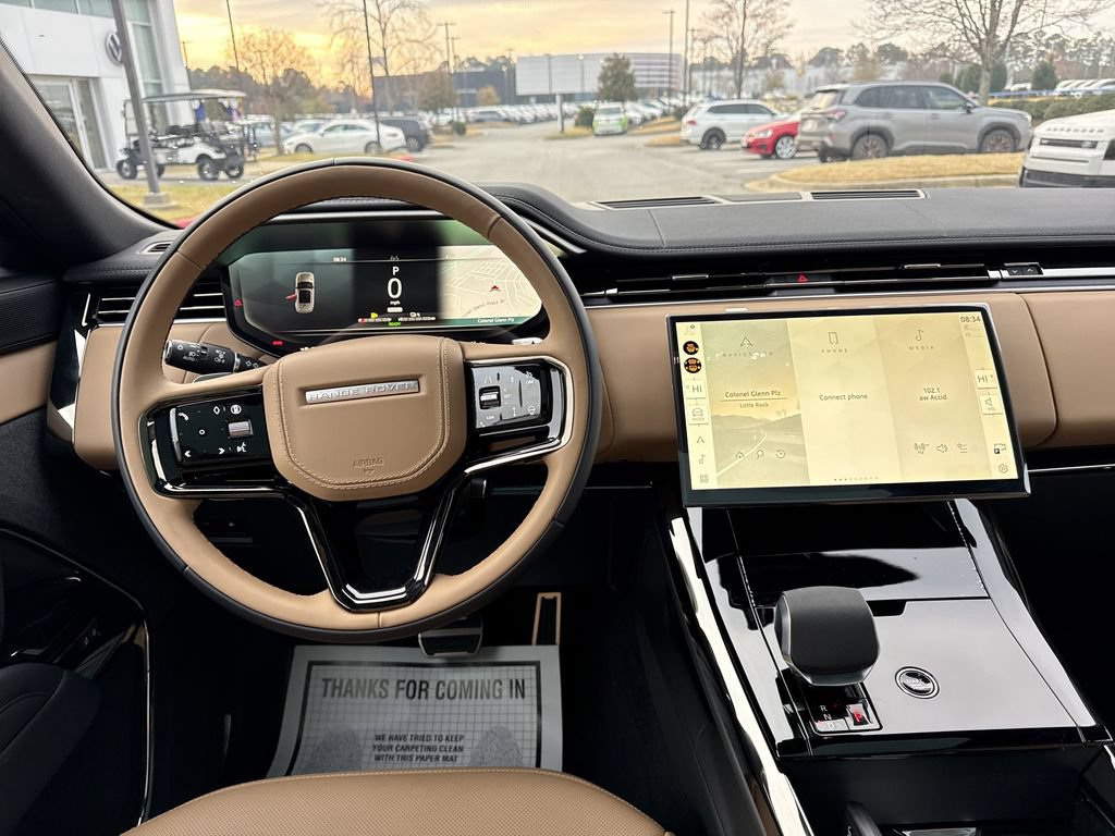 New 2025 Land Rover Range Rover Sport Dynamic SE AWD/4WD image 4