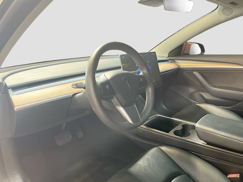 Used 2023 Tesla Model 3 Standard Range RWD image 9