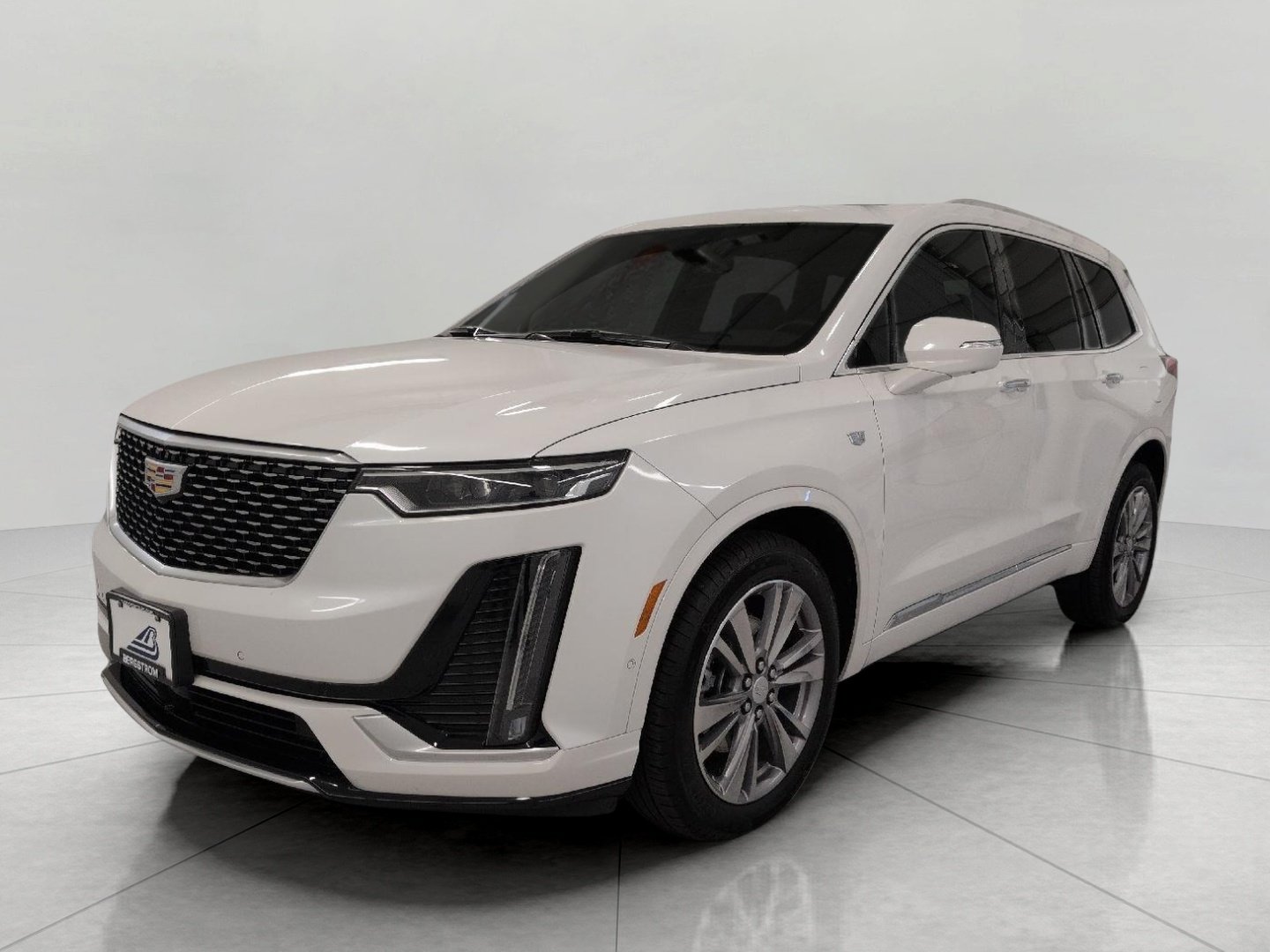 Certified 2025 Cadillac XT6 Premium Luxury w/ Technology Package AWD/4WD image 12