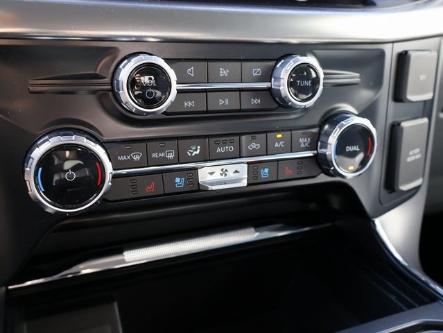 Used 2023 Ford F150 Lariat AWD/4WD image 27