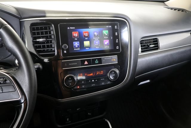 Used 2019 Mitsubishi Outlander SE FWD image 19