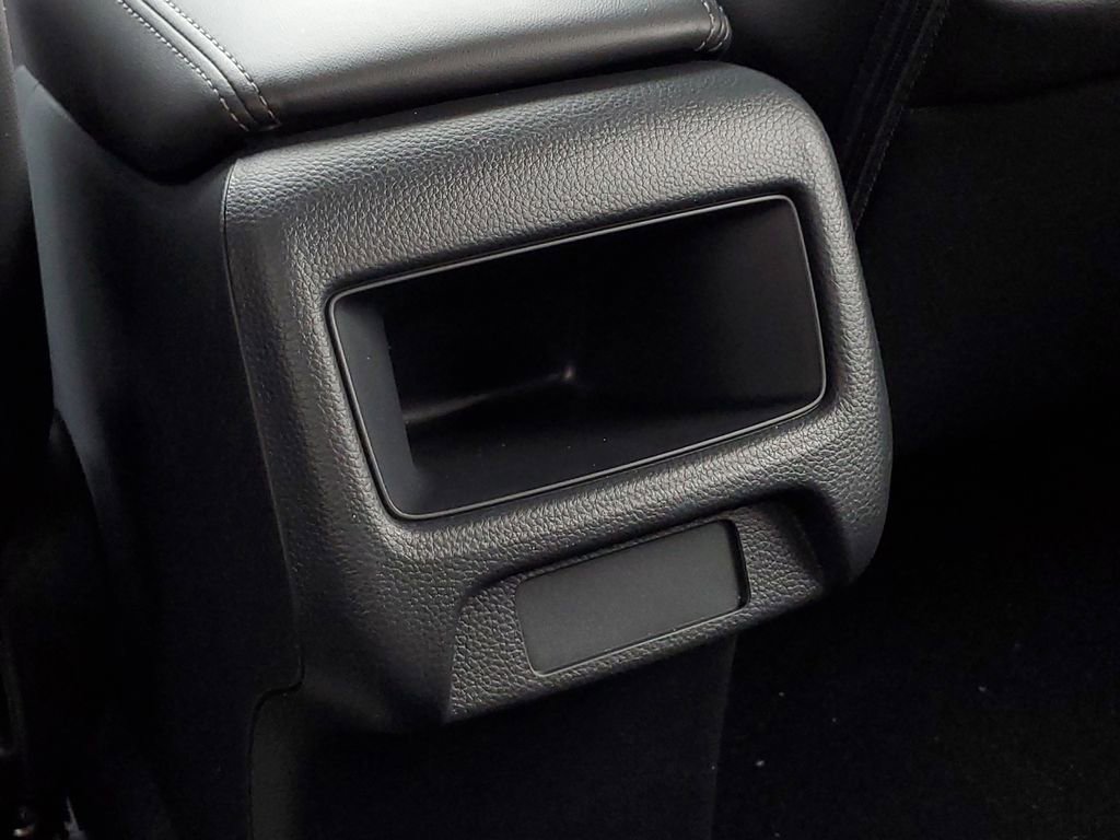 New 2026 Honda HR-V EX-L image 30