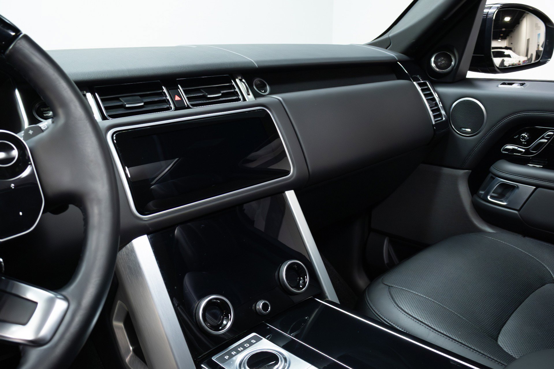 Used 2021 Land Rover Range Rover Westminster Edition image 11