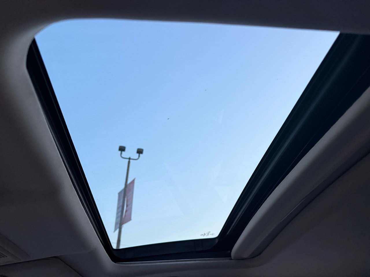 Used 2017 Honda Civic Touring image 18